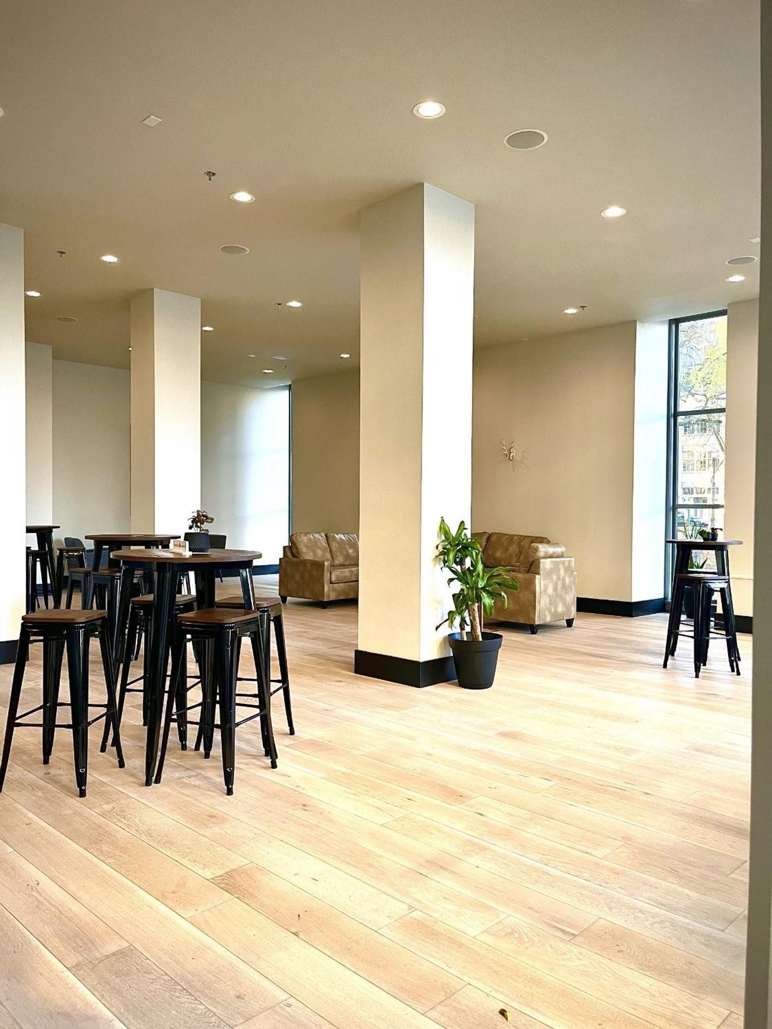 Harlow Hotel ポートランド エクステリア 写真